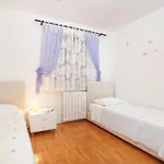 Amazing In With Wifi Apartment *