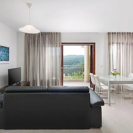 Beautiful Apartment In Rabac With Wifi * Rabac
