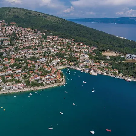 Gorgeous In With Kitchen Apartment Rabac