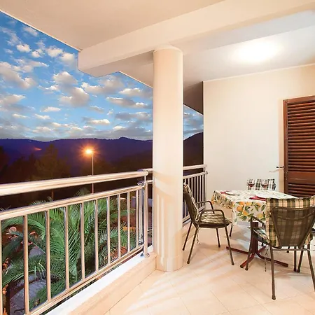 Gorgeous In With Kitchen *